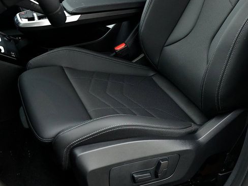 New 2026 BMW X2 xDrive28i w/ Technology Package image 21