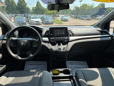 Used 2019 Honda Odyssey EX image 14