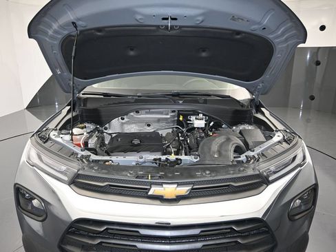 Used 2021 Chevrolet TrailBlazer LT w/ Convenience Package FWD image 27
