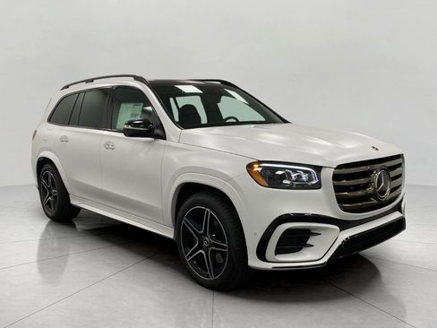 New 2026 Mercedes-Benz GLS 450 4MATIC image 1