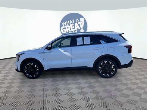Used 2024 Kia Sorento SX image 7