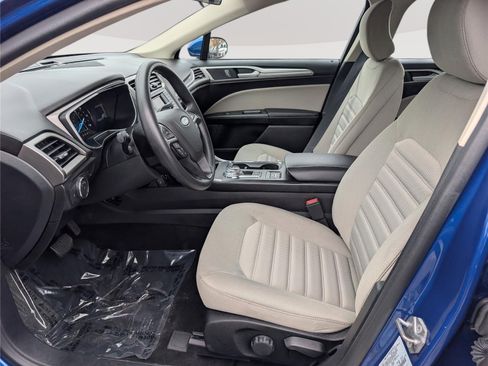Used 2018 Ford Fusion S FWD image 16