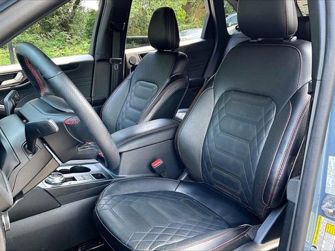 Used 2024 Ford Escape ST-Line Elite w/ Premium Technology Package AWD/4WD image 18