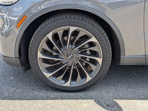 Used 2023 Lincoln Aviator Reserve w/ Equipment Group 201A RWD image 12