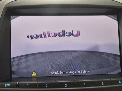 Used 2013 Buick LaCrosse Premium image 18