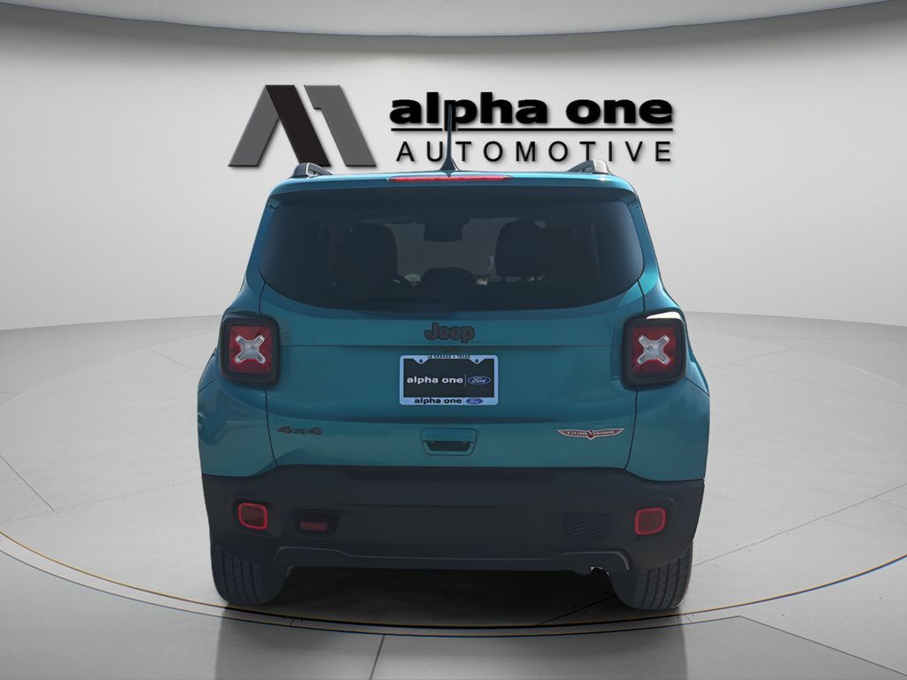 Used 2022 Jeep Renegade Trailhawk AWD/4WD image 7