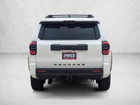 Used 2026 Toyota 4Runner SR5 AWD/4WD image 7
