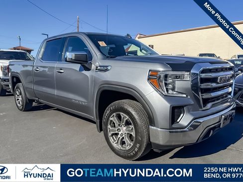 Used 2022 GMC Sierra 1500 SLE w/ X31 Off-Road Package AWD/4WD image 1