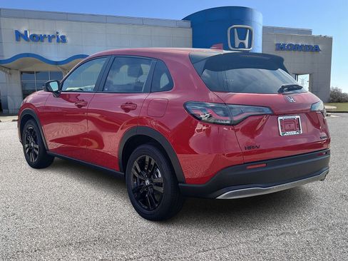 New 2026 Honda HR-V Sport image 3