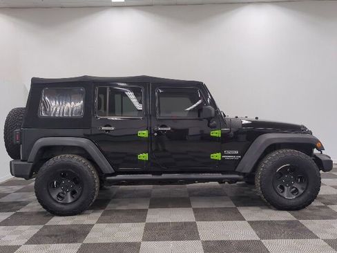 Used 2012 Jeep Wrangler Unlimited Sport AWD/4WD image 8