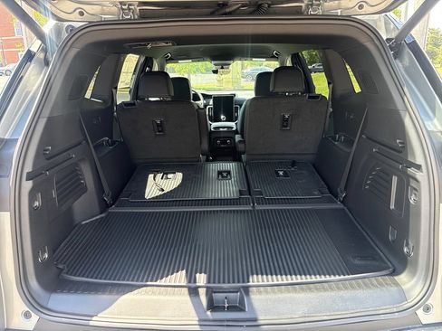 New 2026 GMC Acadia AT4 w/ Super Cruise Package AWD/4WD image 44