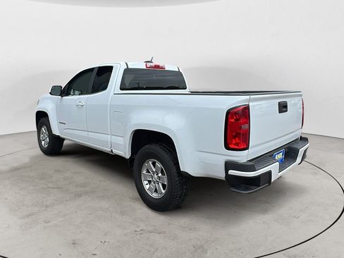 Used 2017 Chevrolet Colorado W/T w/ WT Convenience Package AWD/4WD image 4