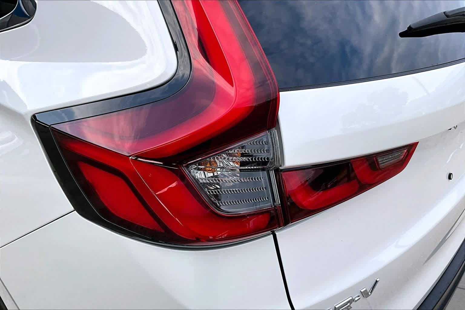 Used 2025 Honda CR-V EX image 28