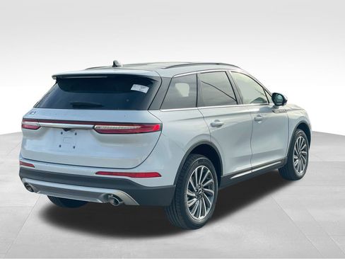 New 2026 Lincoln Corsair Reserve image 5