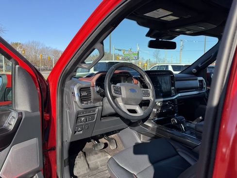 Used 2021 Ford F150 Lariat w/ Equipment Group 502A High image 14