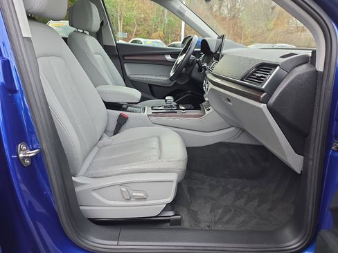 Used 2021 Audi Q5 e Premium Plus w/ Premium Plus Package image 29