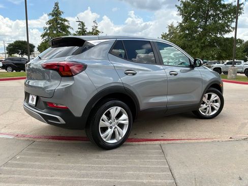 Used 2025 Buick Encore GX Preferred FWD image 6