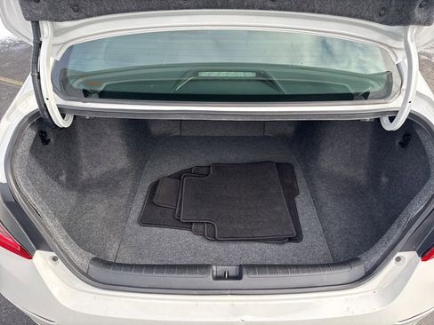 Certified 2018 Honda Accord Sport image 19