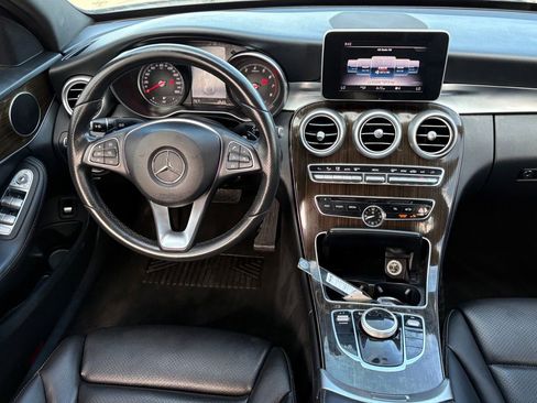 Used 2018 Mercedes-Benz C 300 Sedan image 15