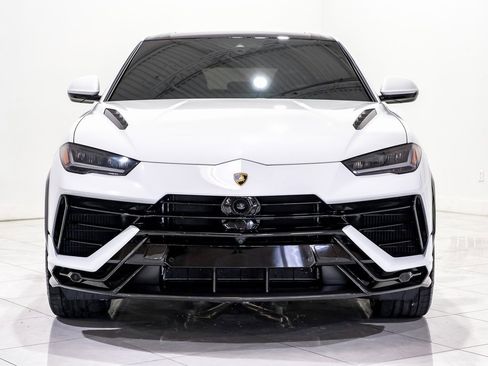 Used 2024 Lamborghini Urus Performante image 2