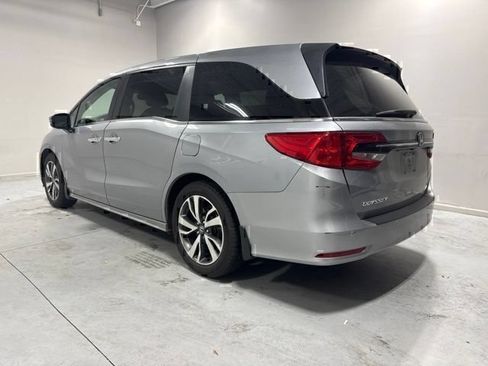 Used 2023 Honda Odyssey Touring image 9