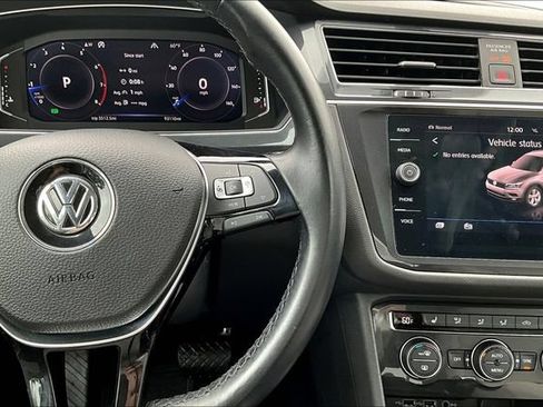 Used 2019 Volkswagen Tiguan SEL AWD/4WD image 12