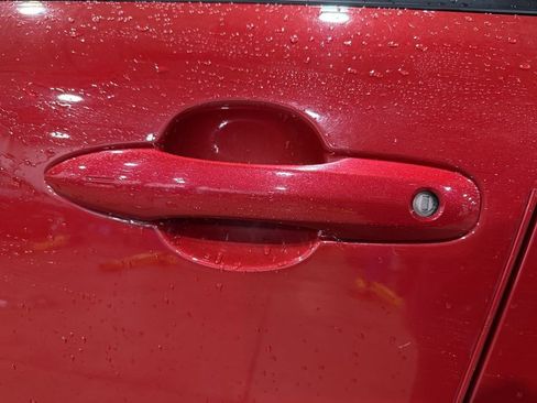 Used 2023 Toyota Corolla Cross LE image 12