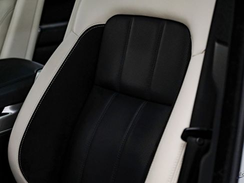 Used 2021 Land Rover Range Rover Sport HST image 39