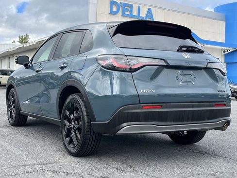 Certified 2024 Honda HR-V Sport image 9