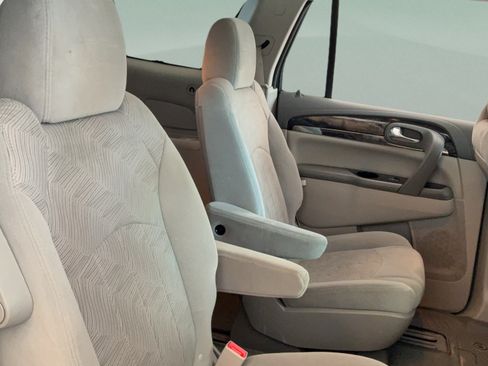 Used 2016 Buick Enclave Convenience FWD image 31