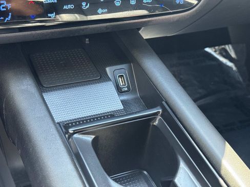 Used 2024 Hyundai Ioniq 6 SEL RWD image 23