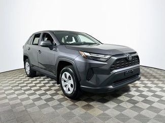 Used 2025 Toyota RAV4 LE AWD/4WD video 1
