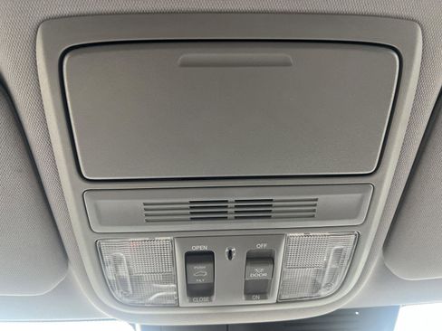 Used 2020 Honda CR-V EX image 32