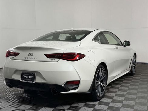 Used 2018 INFINITI Q60 3.0t Luxe w/ Sensory Package 3.0T Luxe image 10