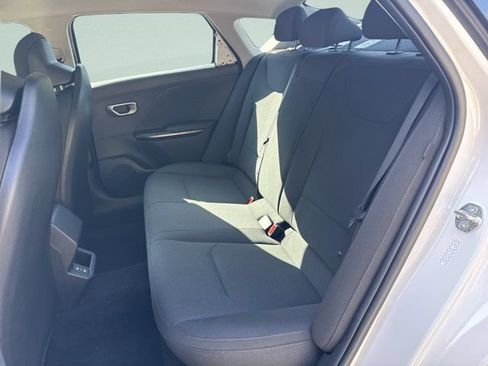 New 2026 Kia K4 FWD image 15