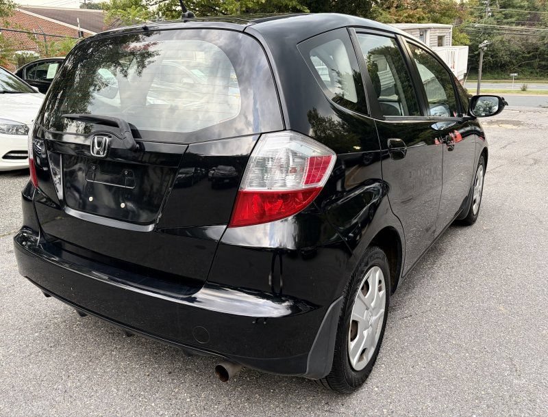 Used 2013 Honda Fit image 7