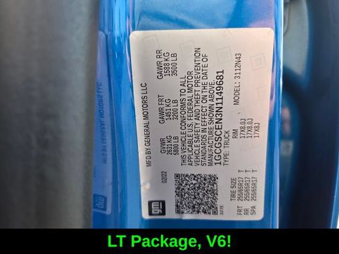 Used 2022 Chevrolet Colorado LT w/ Safety Package RWD image 19