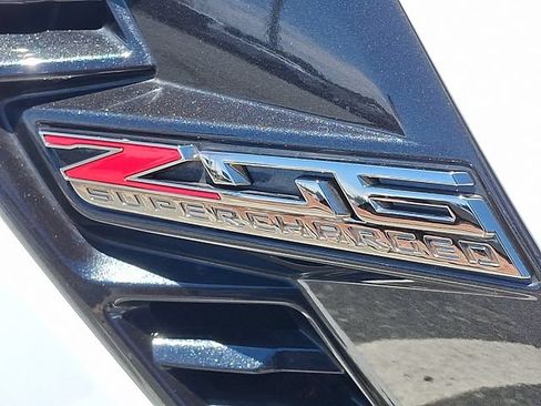 Used 2015 Chevrolet Corvette Z06 w/ 2LZ Preferred Equipment Group RWD image 25
