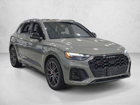 Used 2023 Audi SQ5 Premium Plus w/ Premium Plus Package AWD/4WD image 3