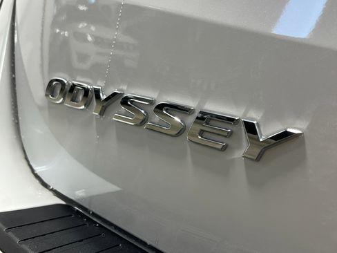 New 2026 Honda Odyssey EX-L image 9