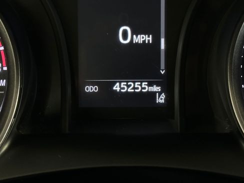 Used 2024 Toyota Camry SE image 20