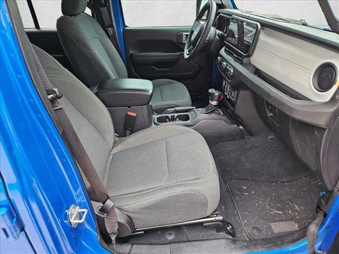 Used 2024 Jeep Wrangler Sport S image 17