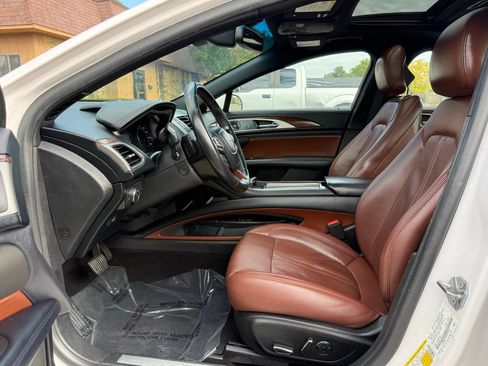 Used 2019 Lincoln MKZ Reserve AWD/4WD image 11