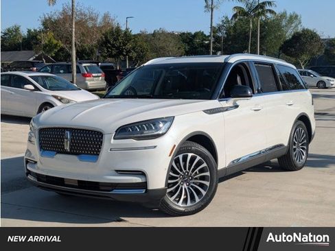 Used 2022 Lincoln Aviator Reserve w/ Equipment Group 201A image 1
