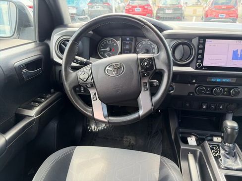Used 2023 Toyota Tacoma TRD Off-Road RWD image 13