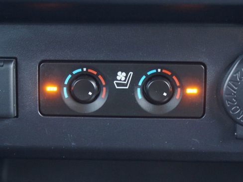 Used 2024 Toyota 4Runner Limited image 10