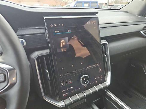 Used 2024 GMC Acadia Elevation w/ Super Cruise Package image 29