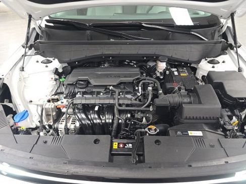 Used 2024 Hyundai Kona SEL FWD image 19