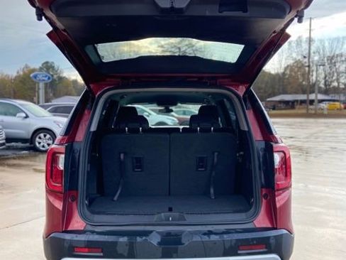 Used 2020 GMC Acadia SLE image 29