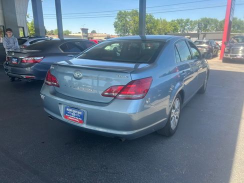 Used 2008 Toyota Avalon Touring FWD image 5